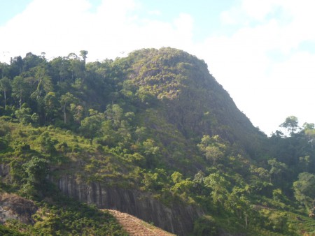 PEDRA DO CRUZEIRO VISTA DE OUTRO ÂNGULO
